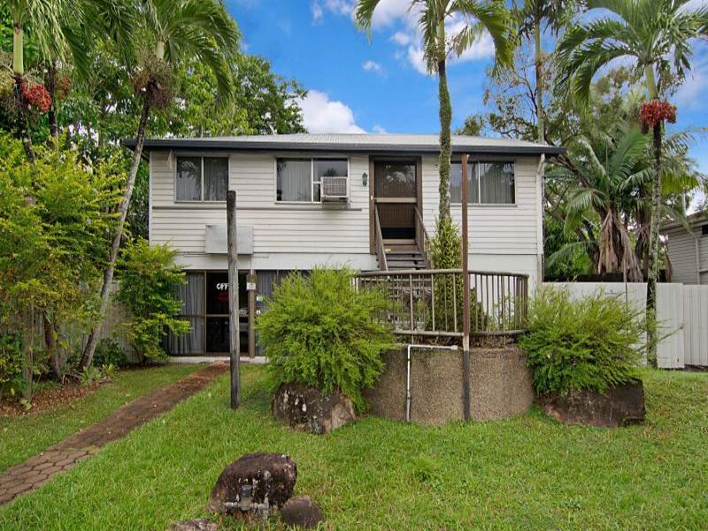 7 Pease Street, Manoora, Qld 4870 Property Details