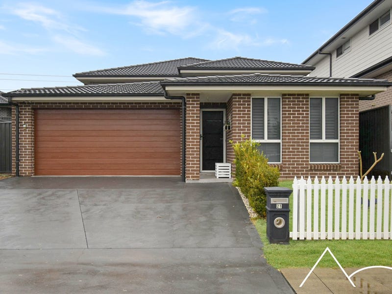21 Farm Cove Street, Gregory Hills, NSW 2557