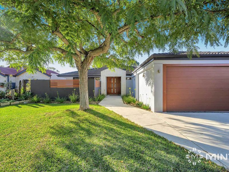 14 Maw Close Palmyra Wa 6157 Realestate Com Au