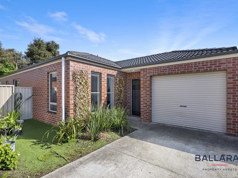 2/312A Albert Street, Sebastopol, Vic 3356 Townhouse for Sale