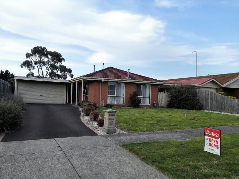 57 David Collins Drive, Endeavour Hills, VIC 3802