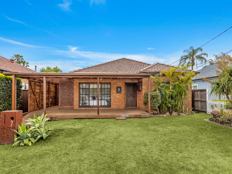 7 Lakeside Avenue, Monterey, NSW 2217 Property Details