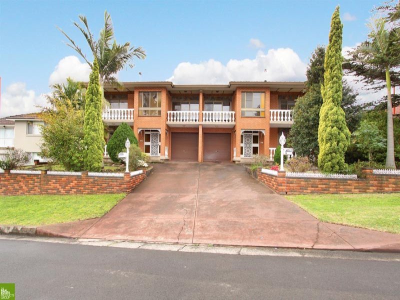 12 Pine Cres, Coniston, NSW 2500