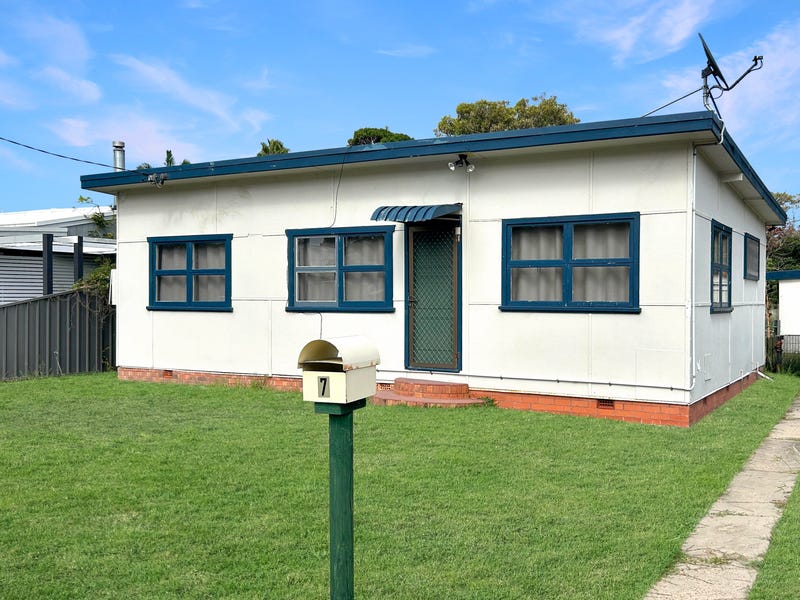 Rental Properties and Real Estate in Gorokan, NSW 2263 (+3 locations