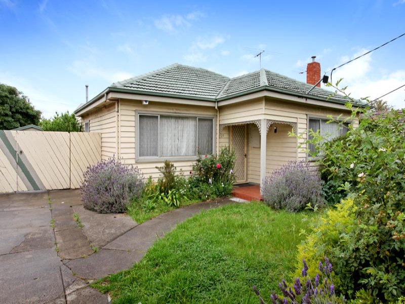 23 Sredna Street, West Footscray, VIC 3012 - realestate.com.au