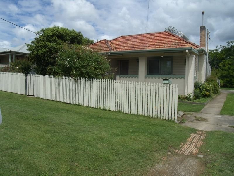 49 Hickey Street, Cessnock, NSW 2325 Property Details