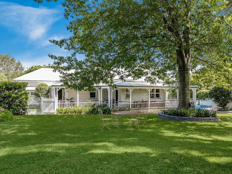 1 Arthur Street, East Toowoomba, QLD 4350