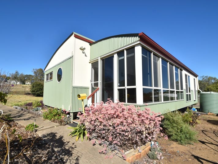 12 Panorama Drive, Glenvale, QLD 4350