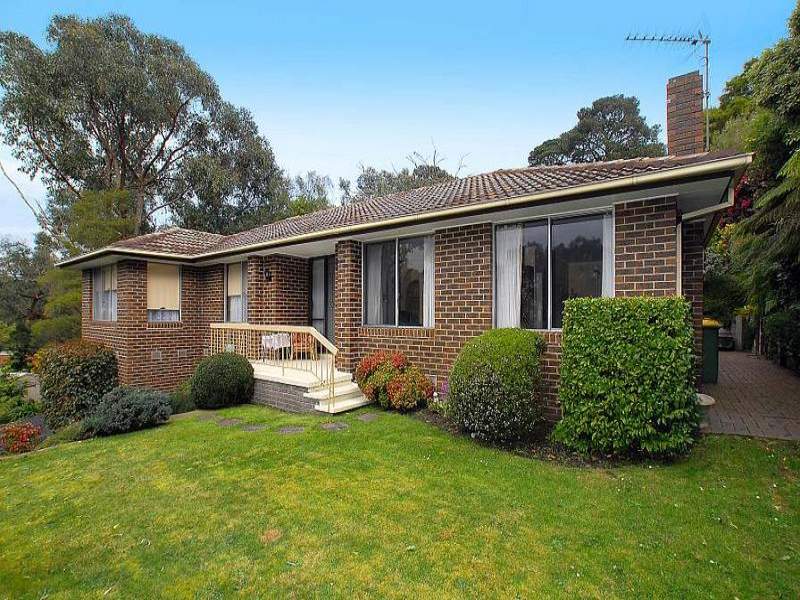 16 Colby Drive, Belgrave Heights, VIC 3160