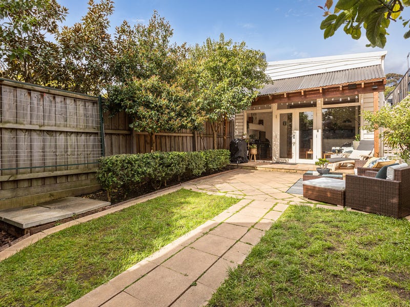 33 Disraeli Street, Kew, Vic 3101 Property Details