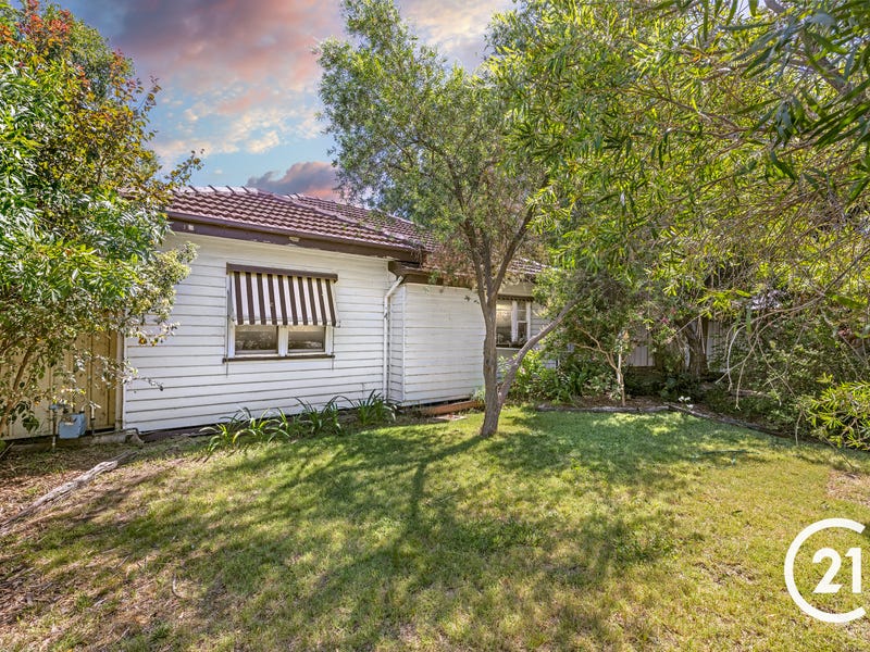 2 Simmie Street, Echuca, Vic 3564 Property Details