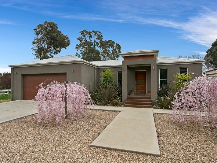 115 Simpsons Road, Eaglehawk, VIC 3556