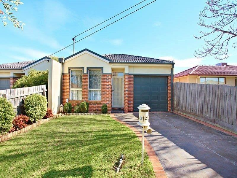 1/25 Cuthbert Street, Niddrie, VIC 3042