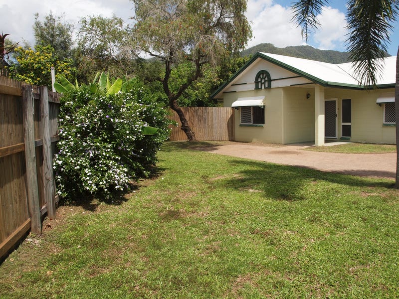 98 Robert Road, Bentley Park, QLD 4869