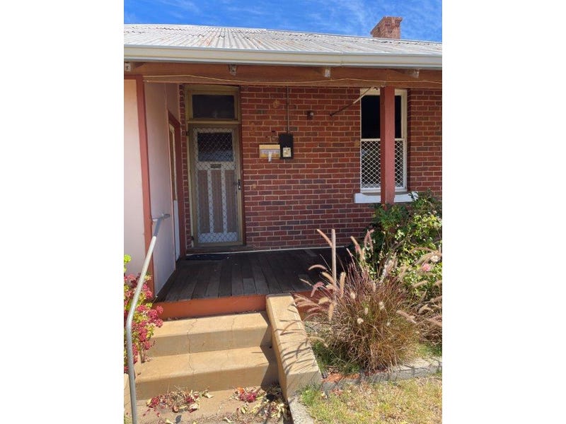 3 Felspar Street, Narrogin, WA 6312