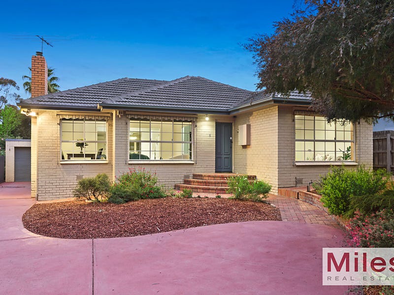 8 Mark Street Viewbank Vic 3084 Property Details