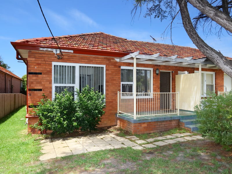 1/15 Caledonian Street, Bexley, NSW 2207