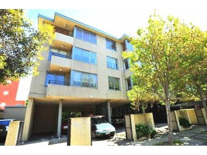 14/2A Robe Street, St Kilda, VIC 3182