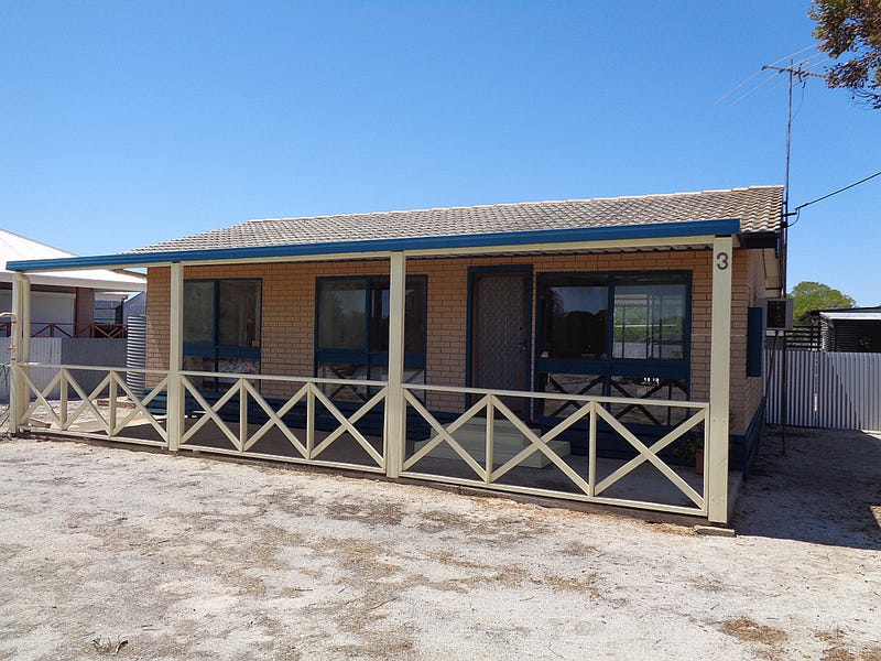 3 Collins Street, b Beach, SA 5501