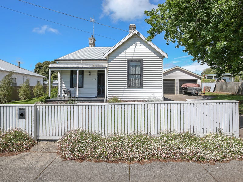 19 Hopetoun Street, Camperdown, VIC 3260