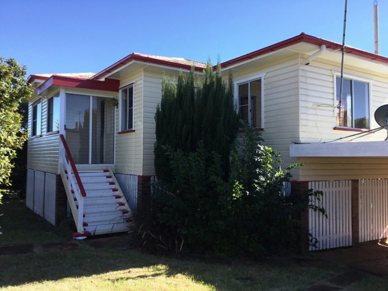 17 Avondale Street, Newtown, Qld 4350 Property Details