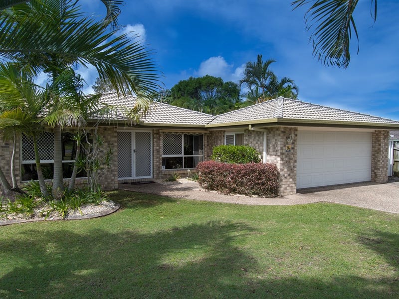71 Greenacre Drive, Parkwood, Qld 4214 Property Details