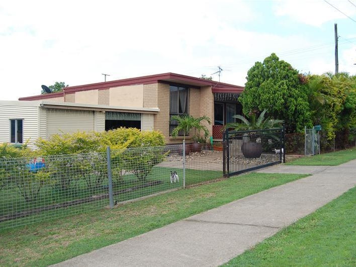 69 Hoey Street, Sarina, Qld 4737 Property Details