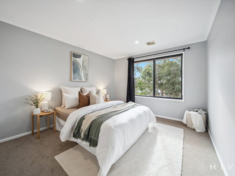 8/92 Casey Crescent, Calwell, ACT 2905 Townhouse for Sale