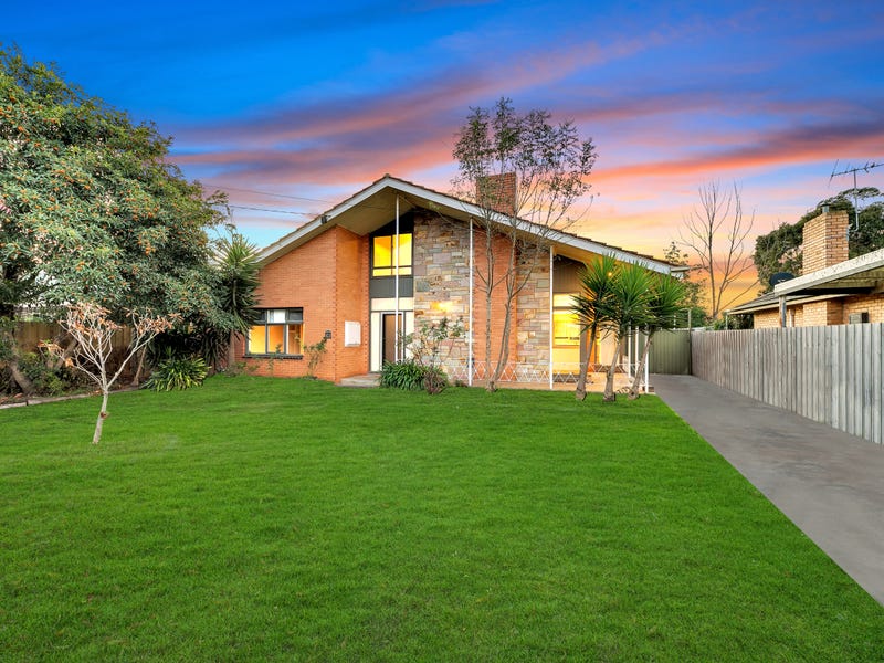 10 Thompson Court, Werribee, Vic 3030 House for Sale