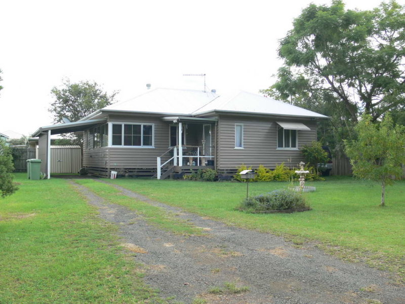 22 Francis Terrace, Esk, Qld 4312 Property Details