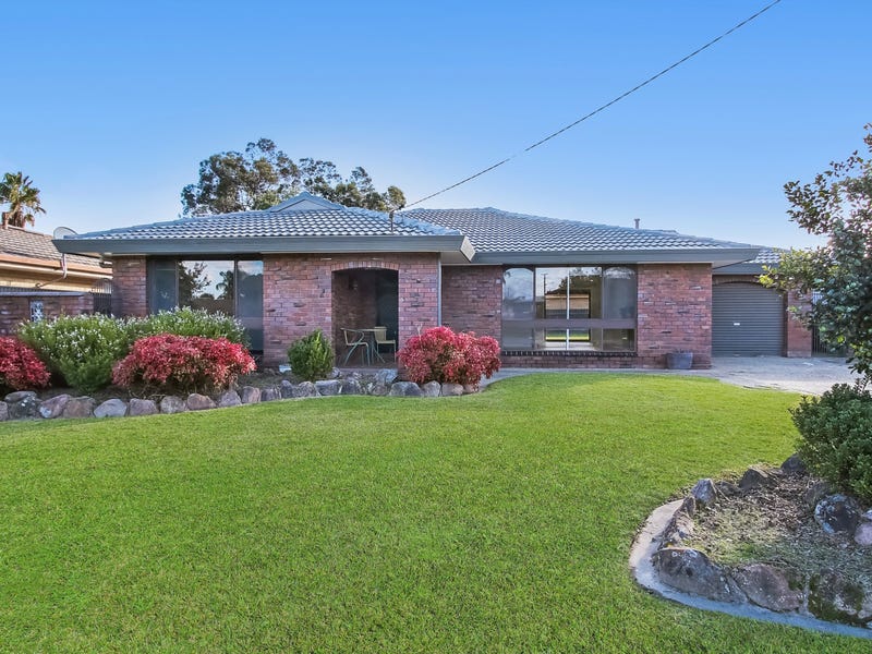 483 Ainslie Avenue, Lavington, NSW 2641