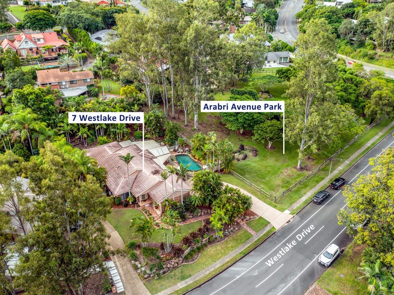 7 Westlake Drive, Mount Ommaney, QLD 4074