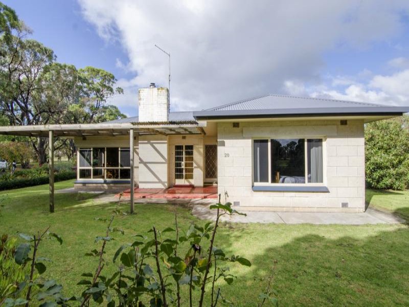 20 North Terrace, Tantanoola, SA 5280 Property Details