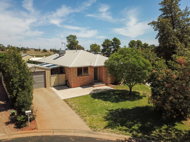 6 Endeavour Place Parkes Nsw 2870 Realestate Com Au