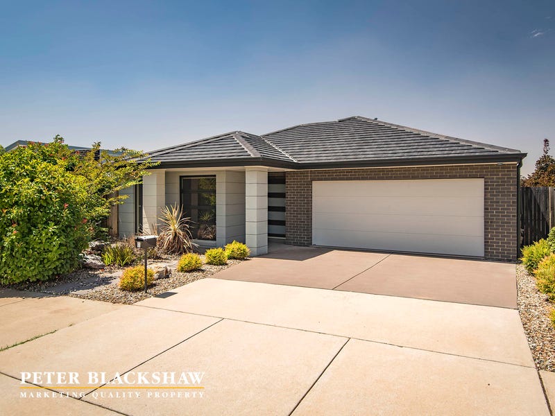 8 Steve Irwin Avenue, Wright, ACT 2611
