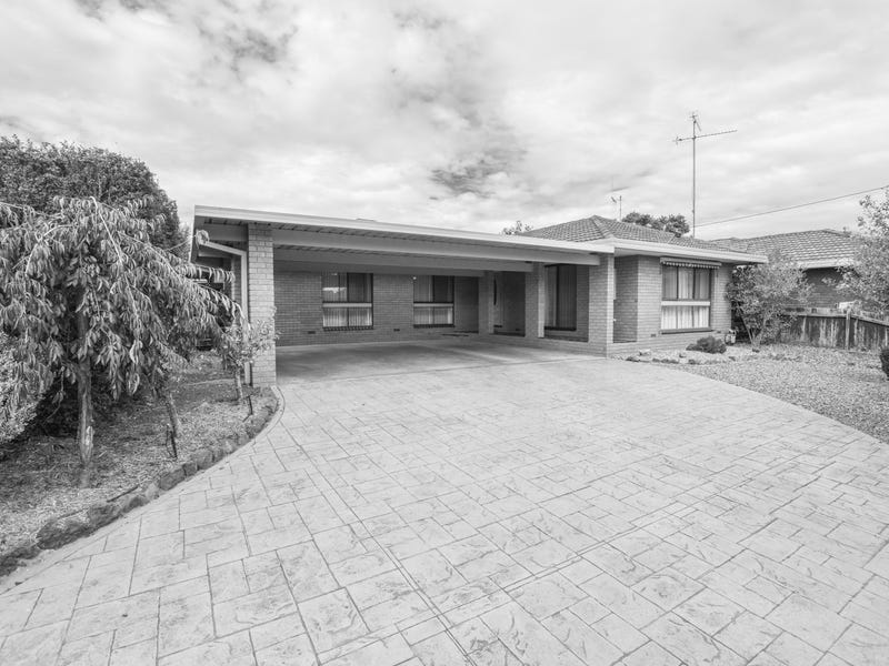 15 Vines Street, Echuca, Vic 3564 Property Details