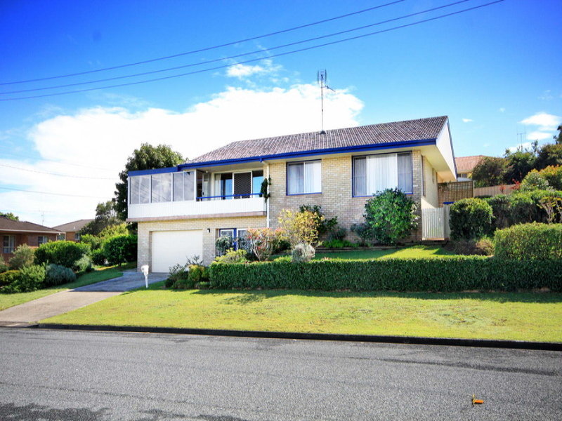 109 Lake Street, Forster, NSW 2428