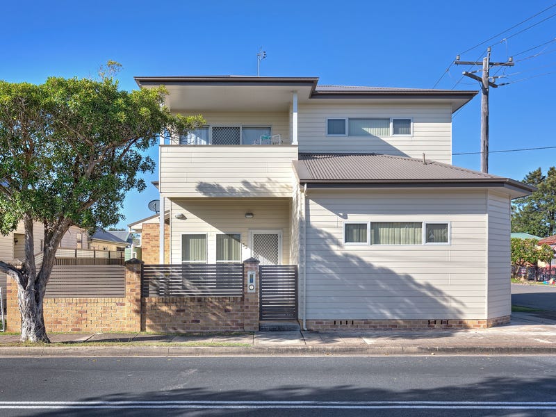33 Braye Street, Mayfield, NSW 2304