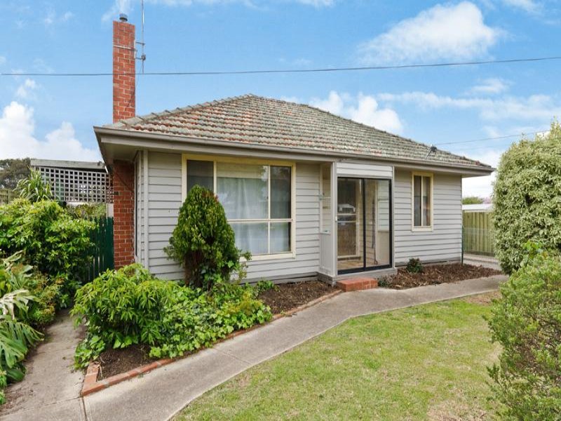 16 Swallow Crescent, Norlane, Vic 3214 Property Details