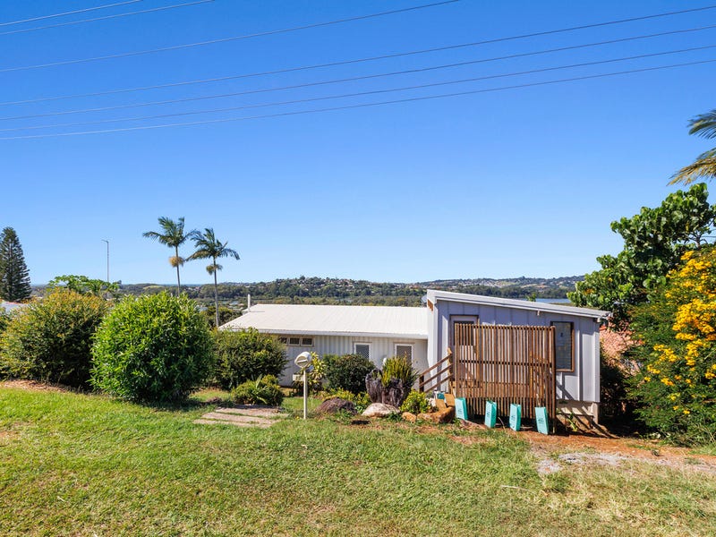 15 Panorama Drive, Tweed Heads West, NSW 2485