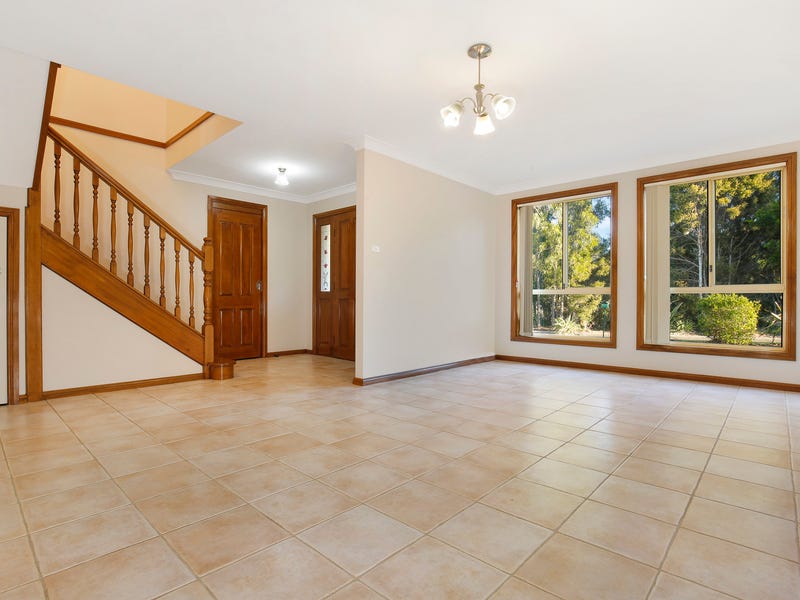 3 Woodburn Terrace, Flinders, NSW 2529