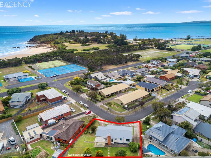 17 The Lee, Devonport, TAS 7310