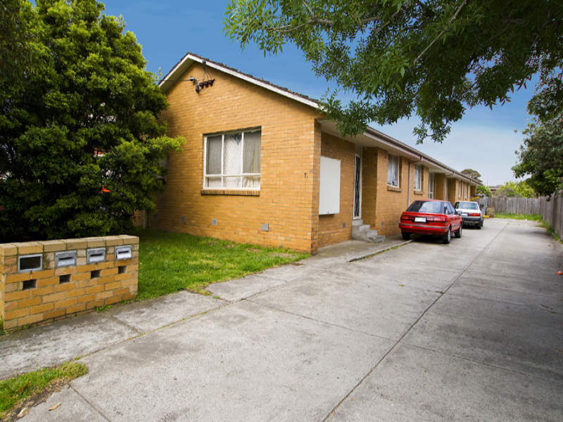 1/75 Albert Avenue, Springvale, Vic 3171 - Property Details
