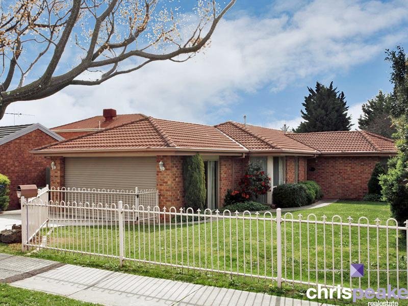 128 Bemersyde Drive, Berwick, VIC 3806