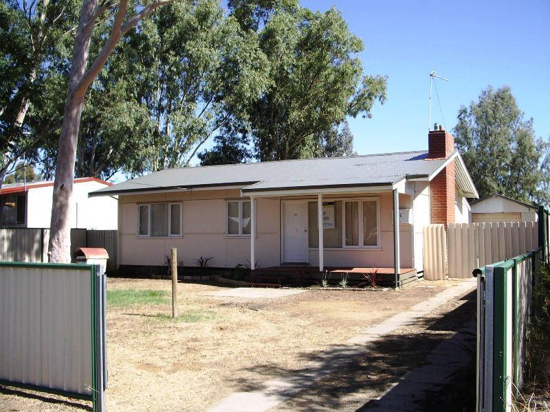 6 Lenane Street, Moora, WA 6510 - realestate.com.au