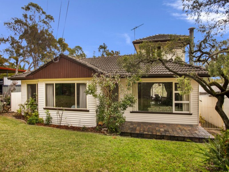 9 Mountain Street, Engadine, NSW 2233 Property Details