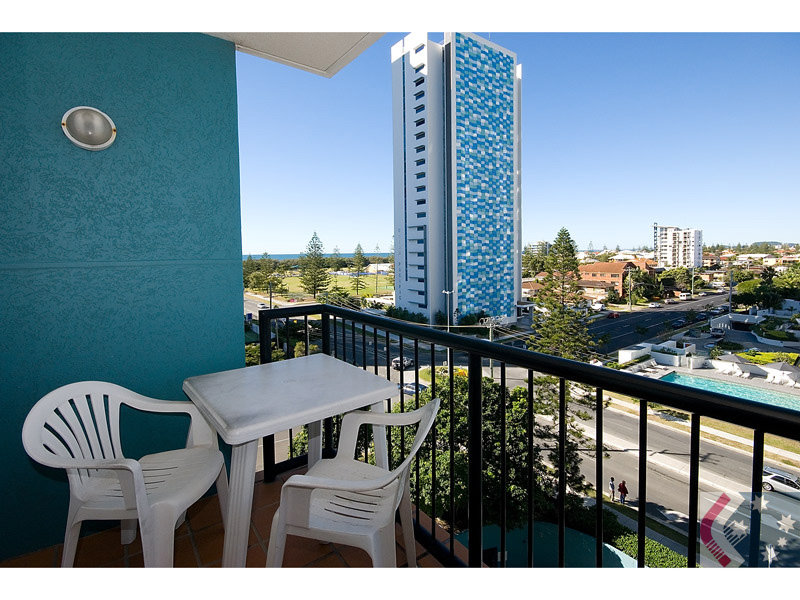 30 Surf Parade Broadbeach Qld 4218 Property Details