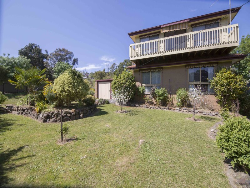 8 Lalors Road, Healesville, Vic 3777 Property Details