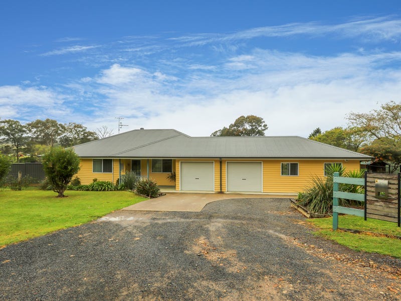 4 Bromeliad Street, Stroud, NSW 2425 Property Details