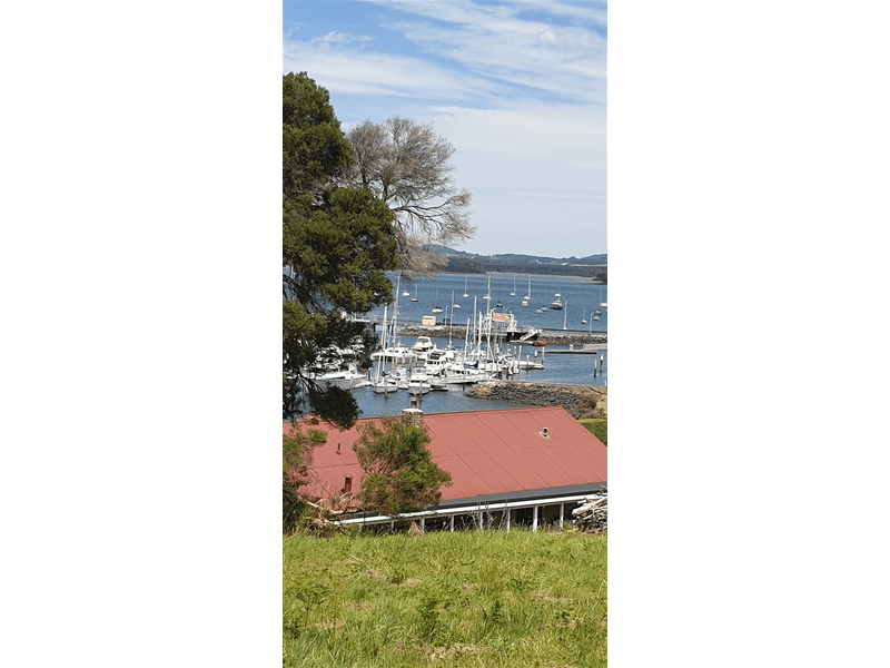 153 Flinders Street, Beauty Point, TAS 7270